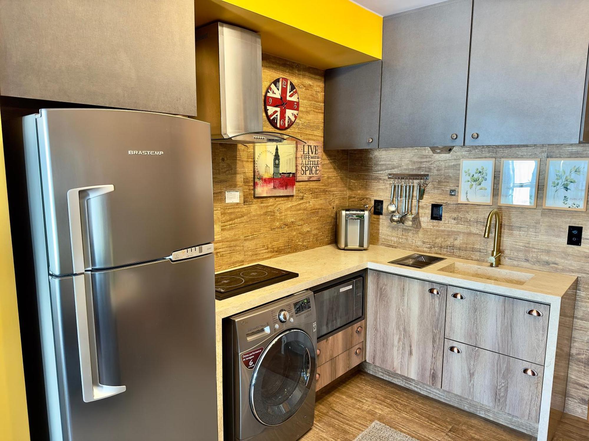 Ed Saint Moritz, Flat Com Garagem 01, Shn No Coracao De Brasilia Apartment Ngoại thất bức ảnh